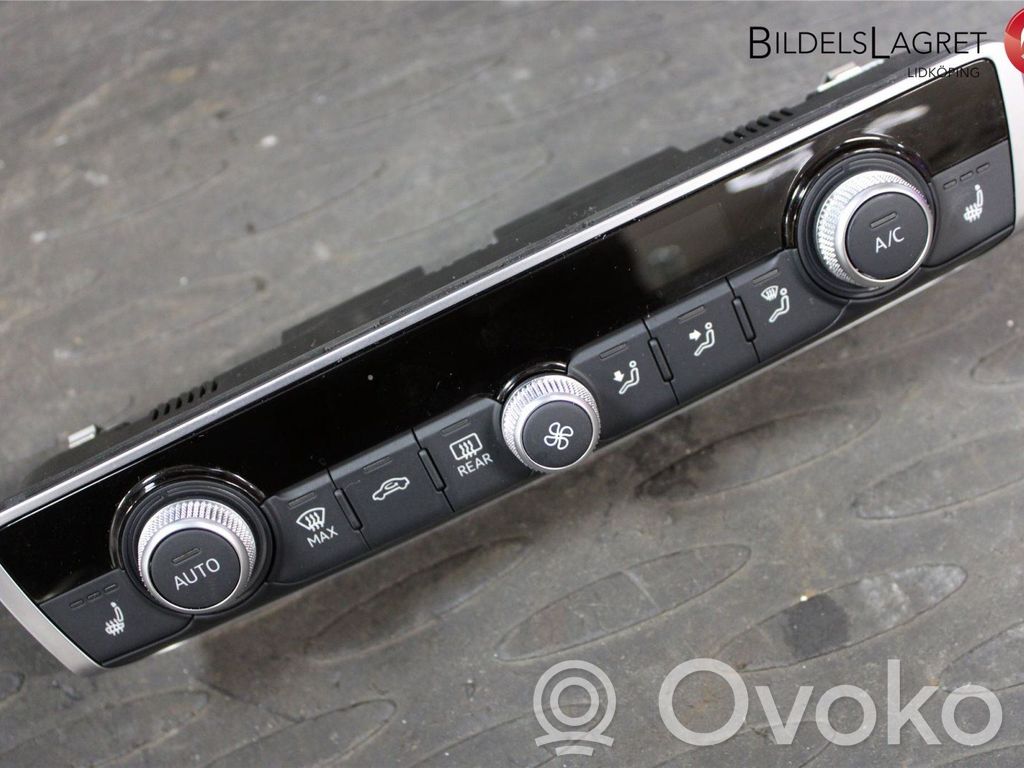 Audi Q3 F3 Climate control unit 
