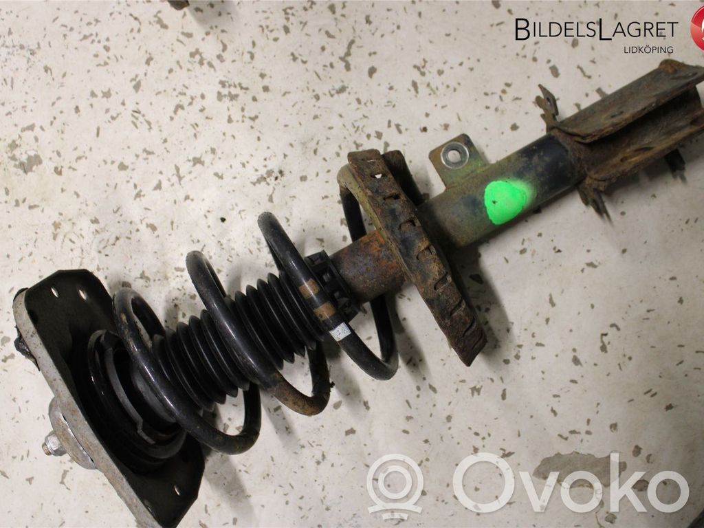 Peugeot Expert Front shock absorber with coil spring 