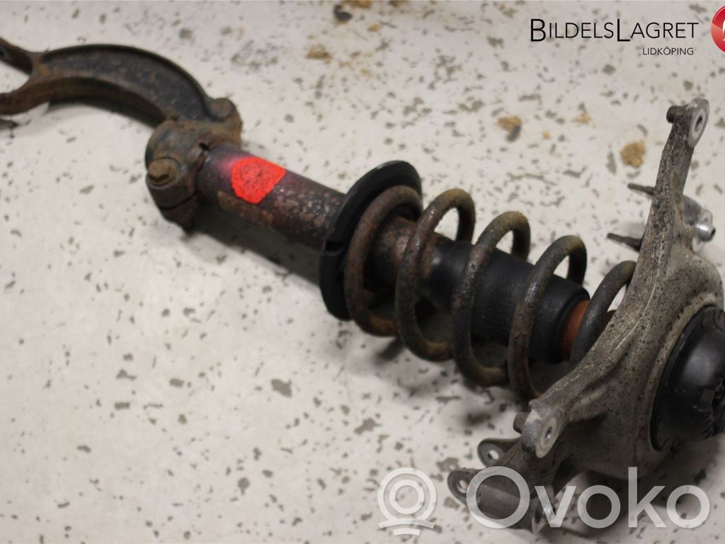 Audi A4 S4 B8 8K Amortyzator osi przedniej ze sprężyną 