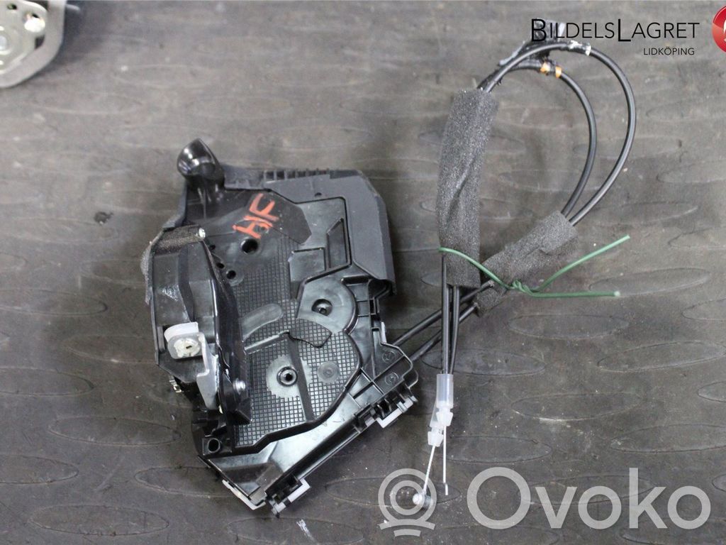 Honda Jazz IV GR Priekšpusē slēdzene 
