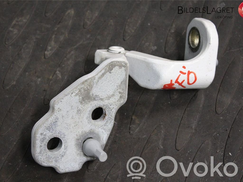Ford Transit -  Tourneo Connect Front door upper hinge 