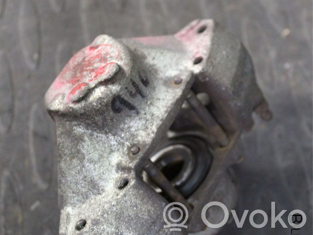 Volvo 940 Tylny zacisk hamulcowy 
