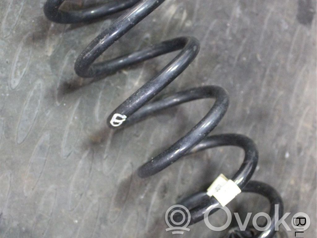 Audi A4 S4 B9 8W Arc elicoidal spate 