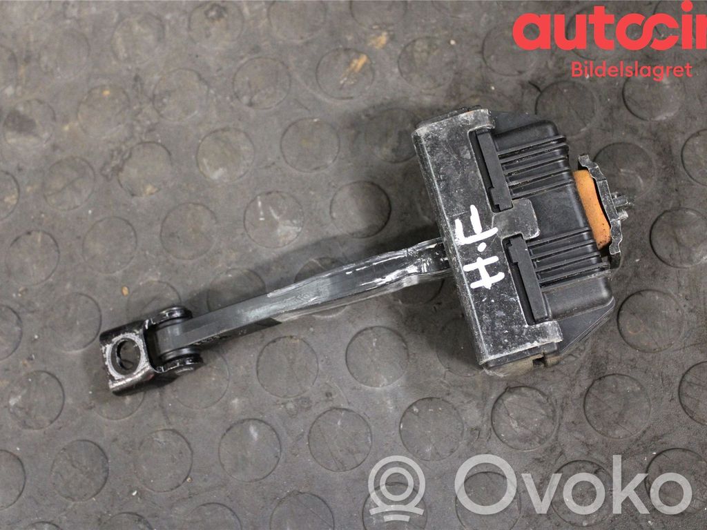 BMW 5 E60 E61 Front door check strap stopper 