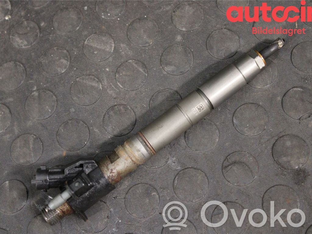 Volvo V70 Inyector de combustible 