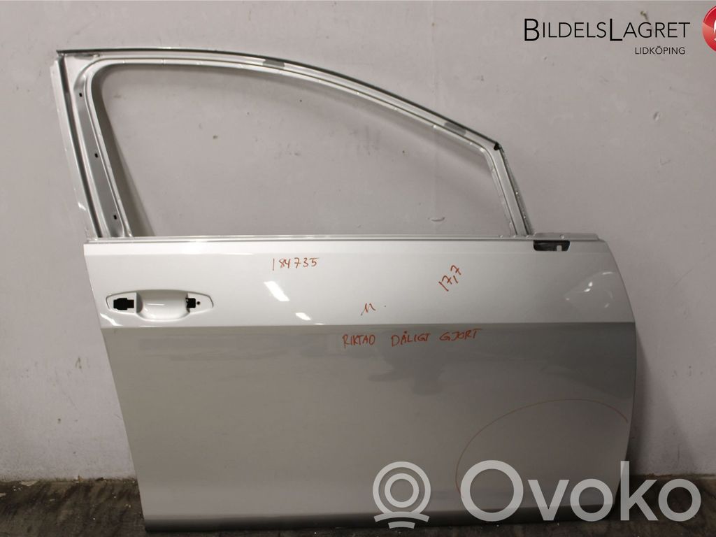 Volkswagen Golf VII Drzwi przednie 