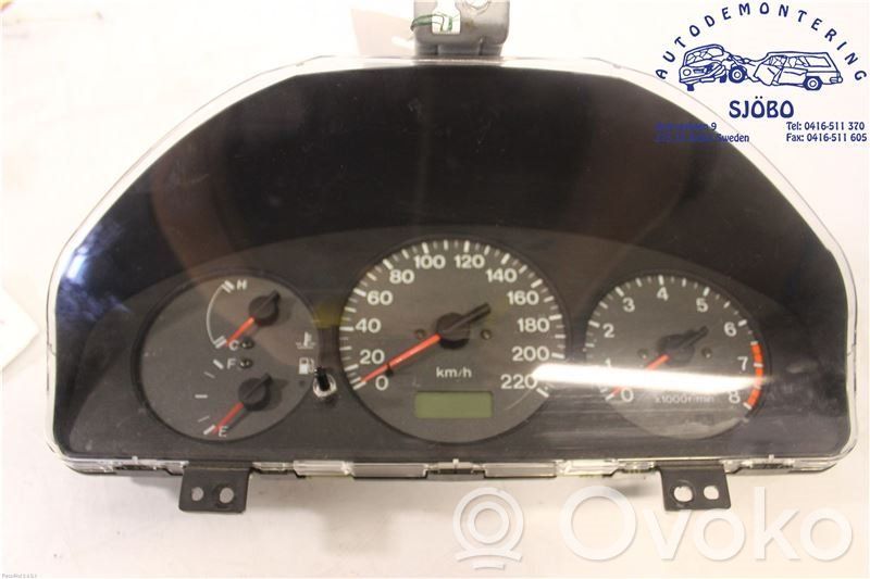 Mazda 323 F Speedometer (instrument cluster) 