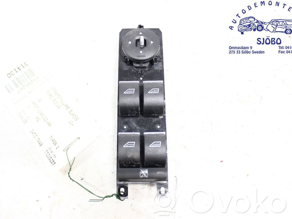 Ford Focus Electric window control switch 