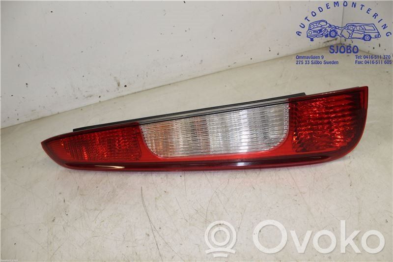 Ford Focus C-MAX Lampă spate în caroserie 