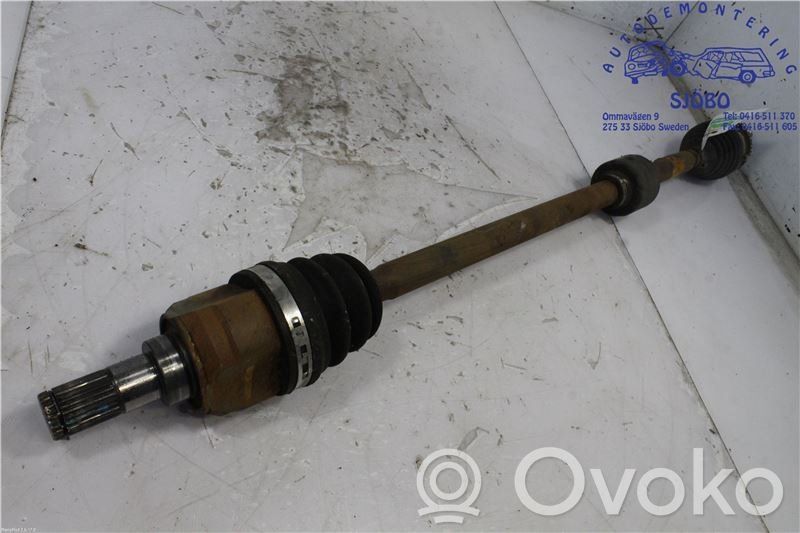 Etuvetoakseli   49501A2000