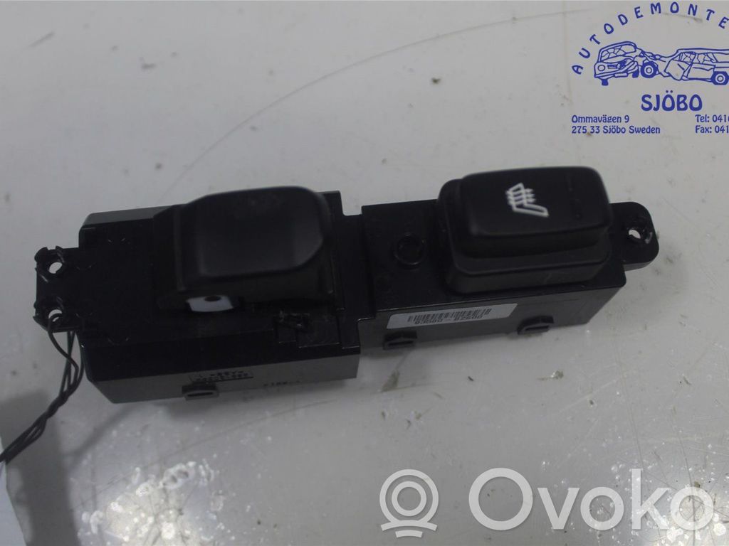 Electric window control switch   93580B2600CA,9358082600,9358082600