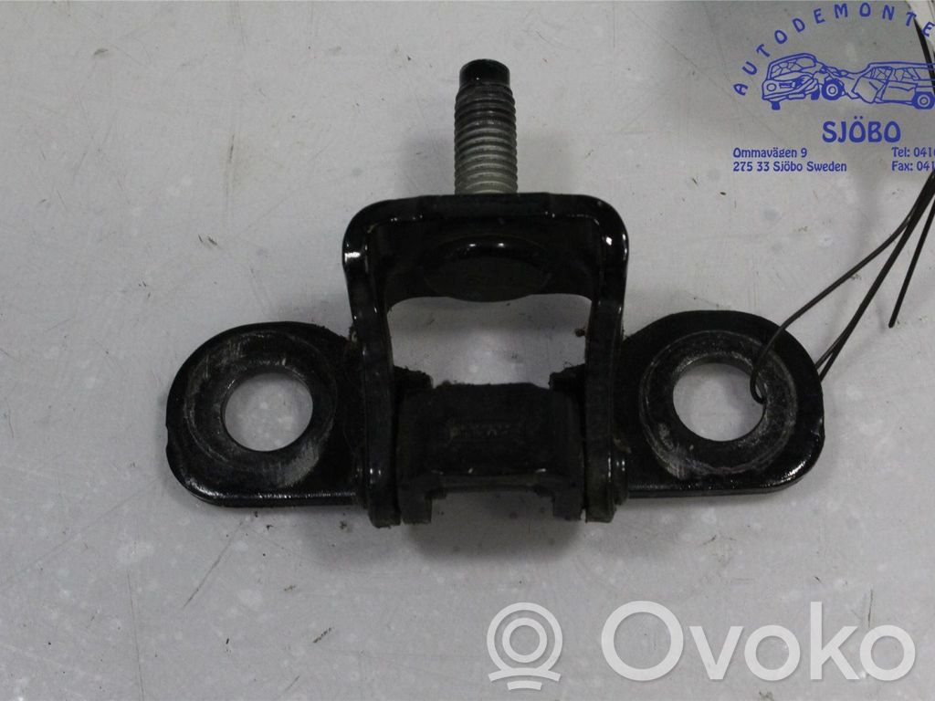Tailgate/trunk/boot hinge   2389691