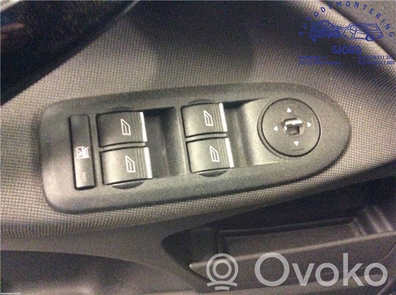 Electric window control switch   1547152