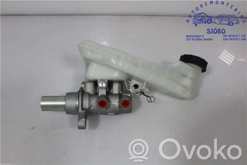 Ford Mondeo MK V Pompă centrală de frână 