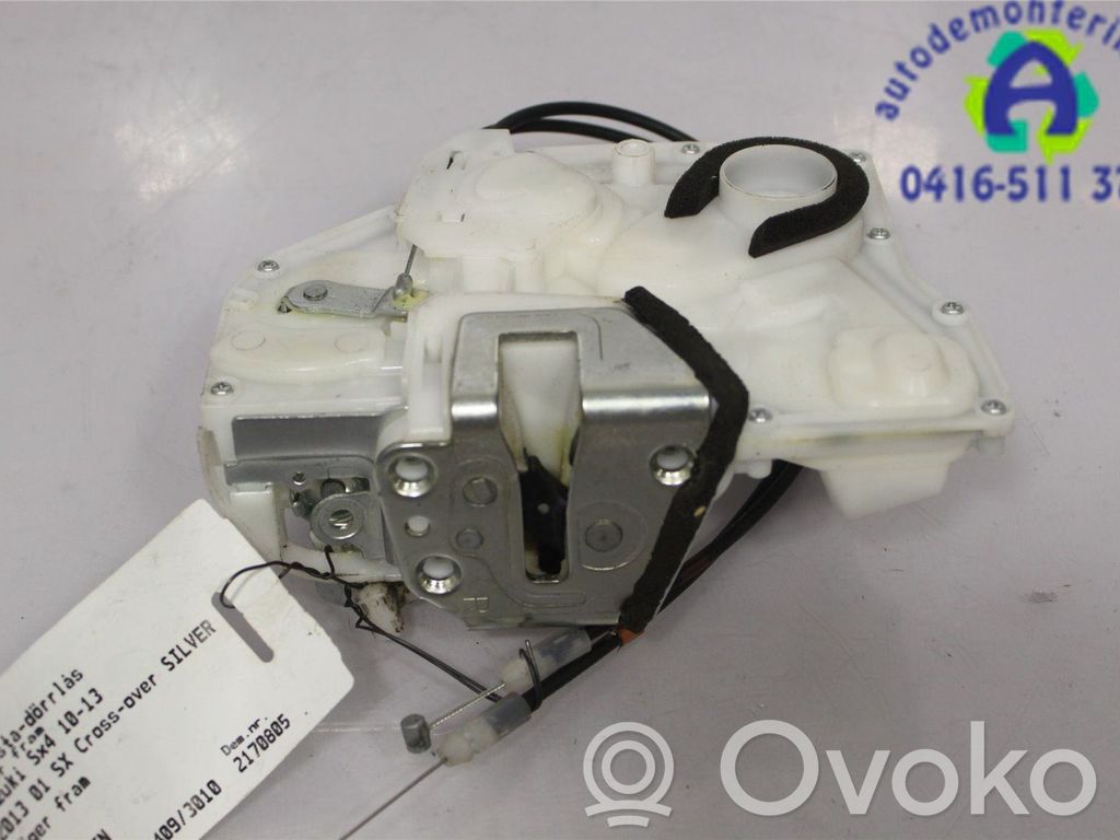 Suzuki SX4 Front door lock 