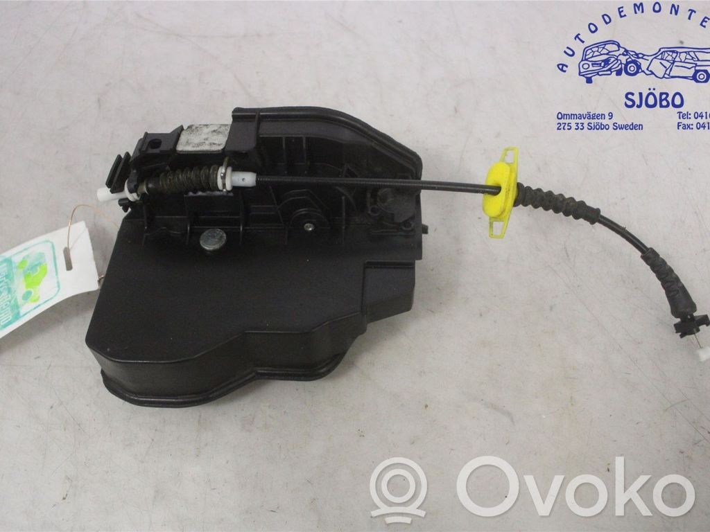 Etuoven lukko   51217202146
