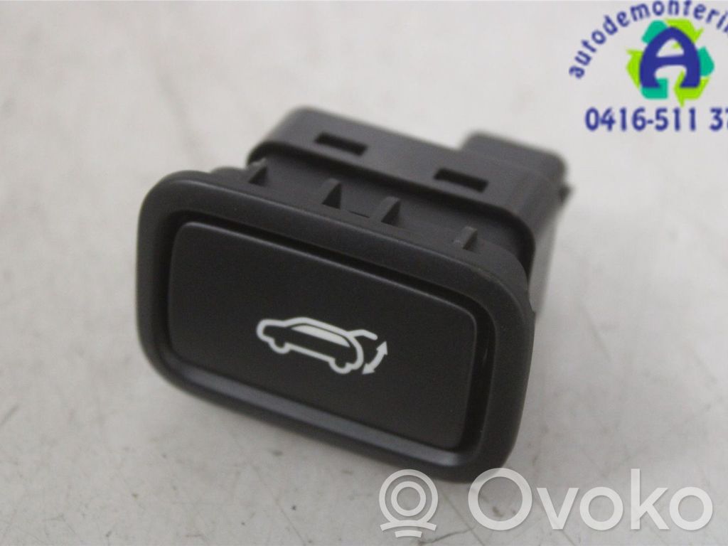 KIA Xceed Botón interruptor de maletero abierto 