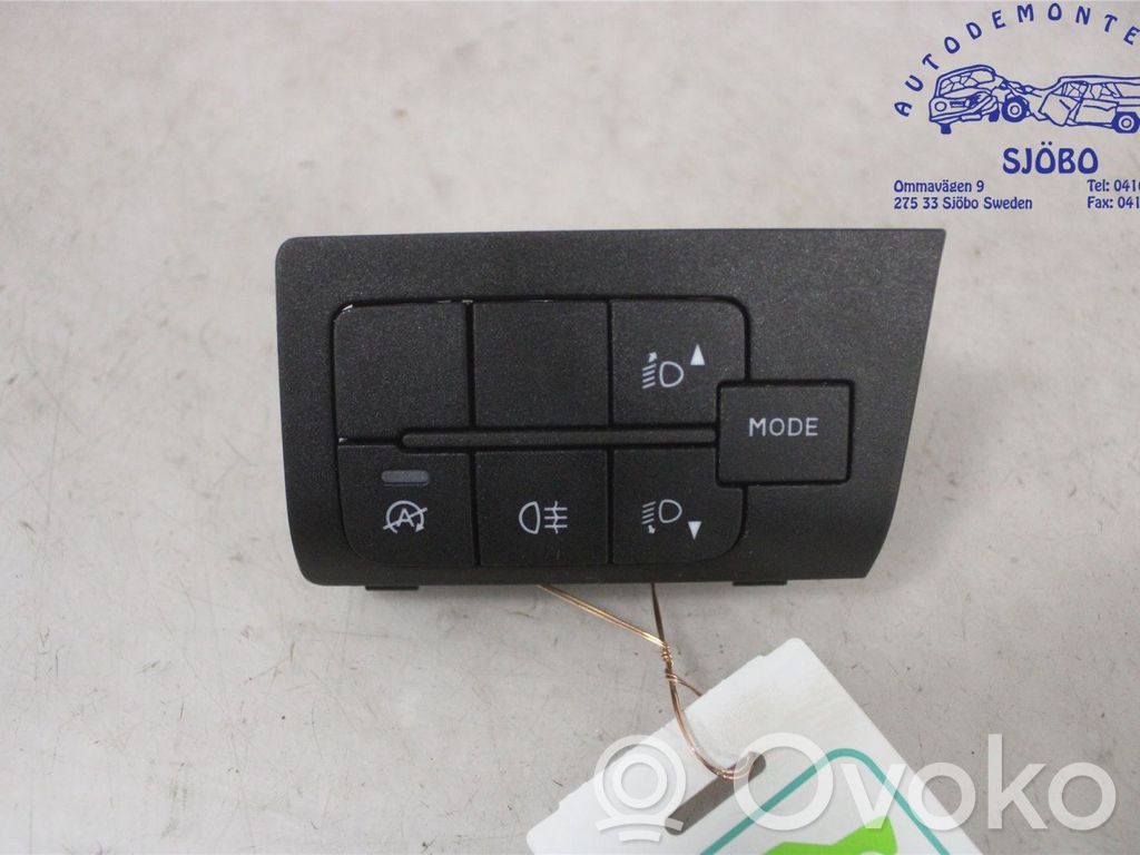 Interruptor de luz   1612506780,07355860840,07355860840