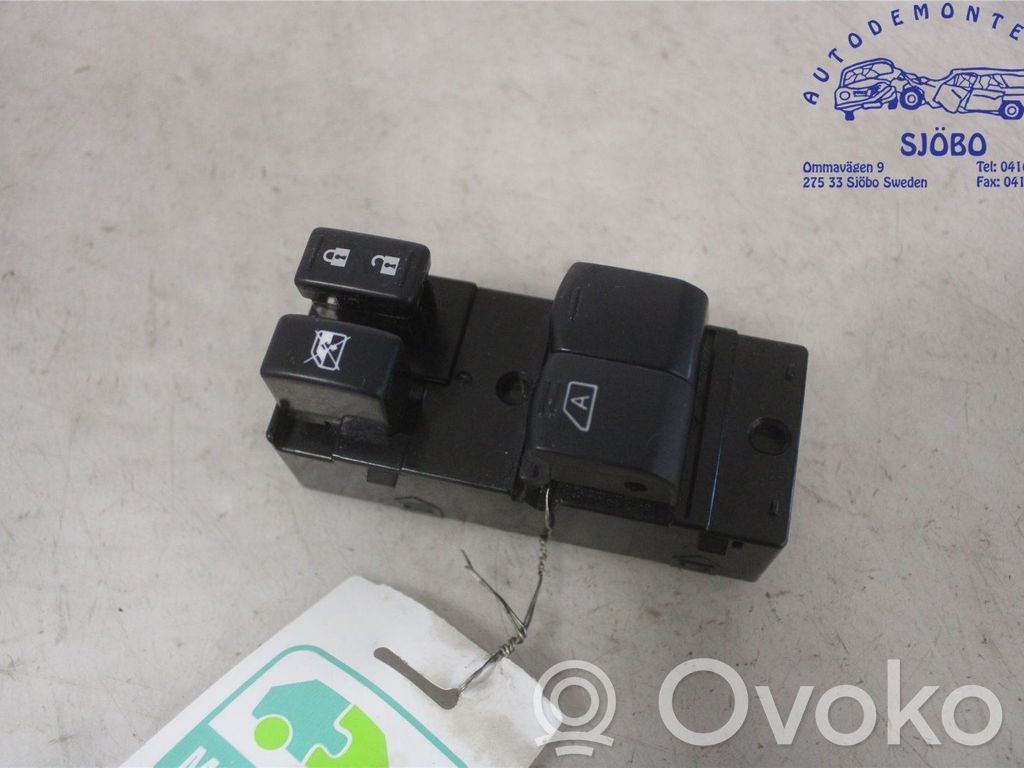 Electric window control switch   254013BB0C