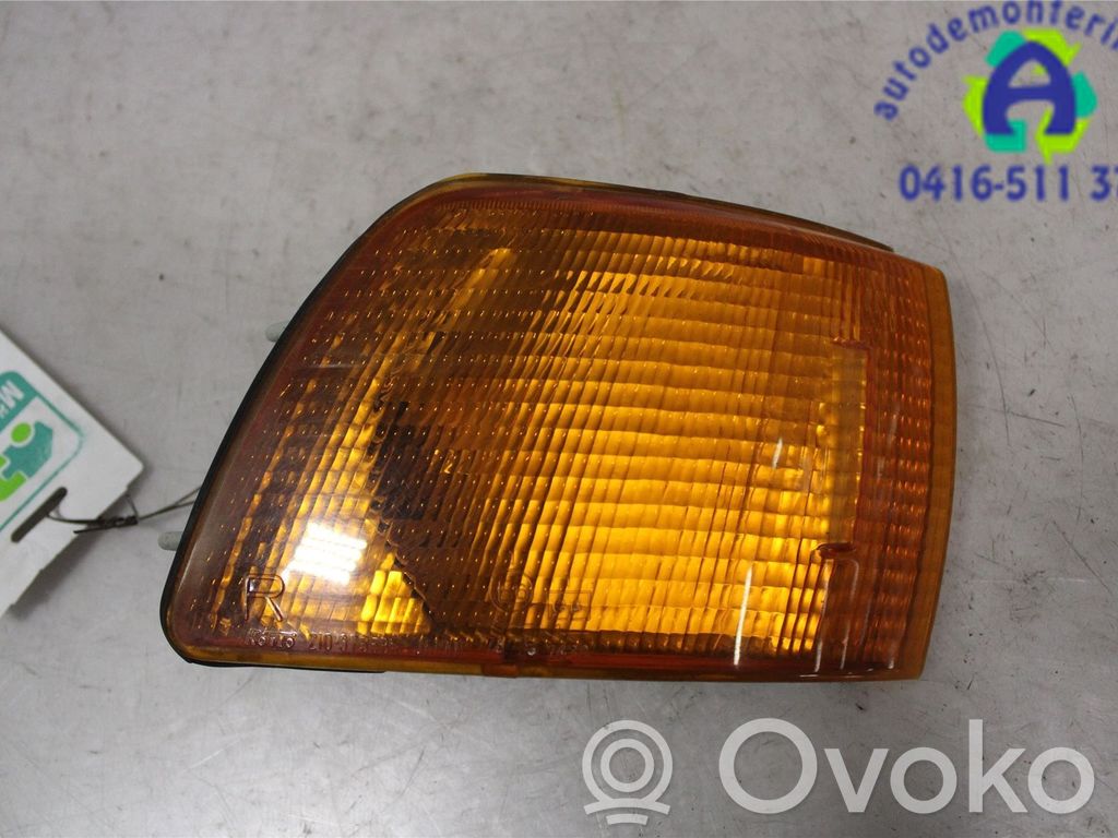 Mitsubishi Galant Semnalizator față 