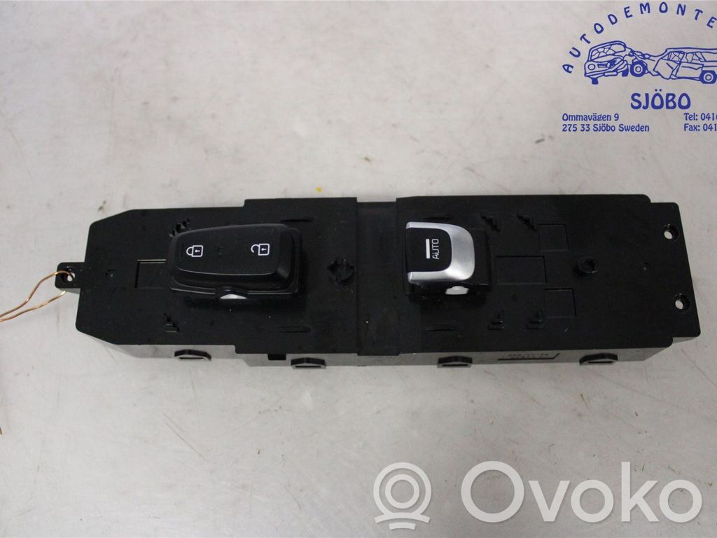 KIA Optima Electric window control switch 