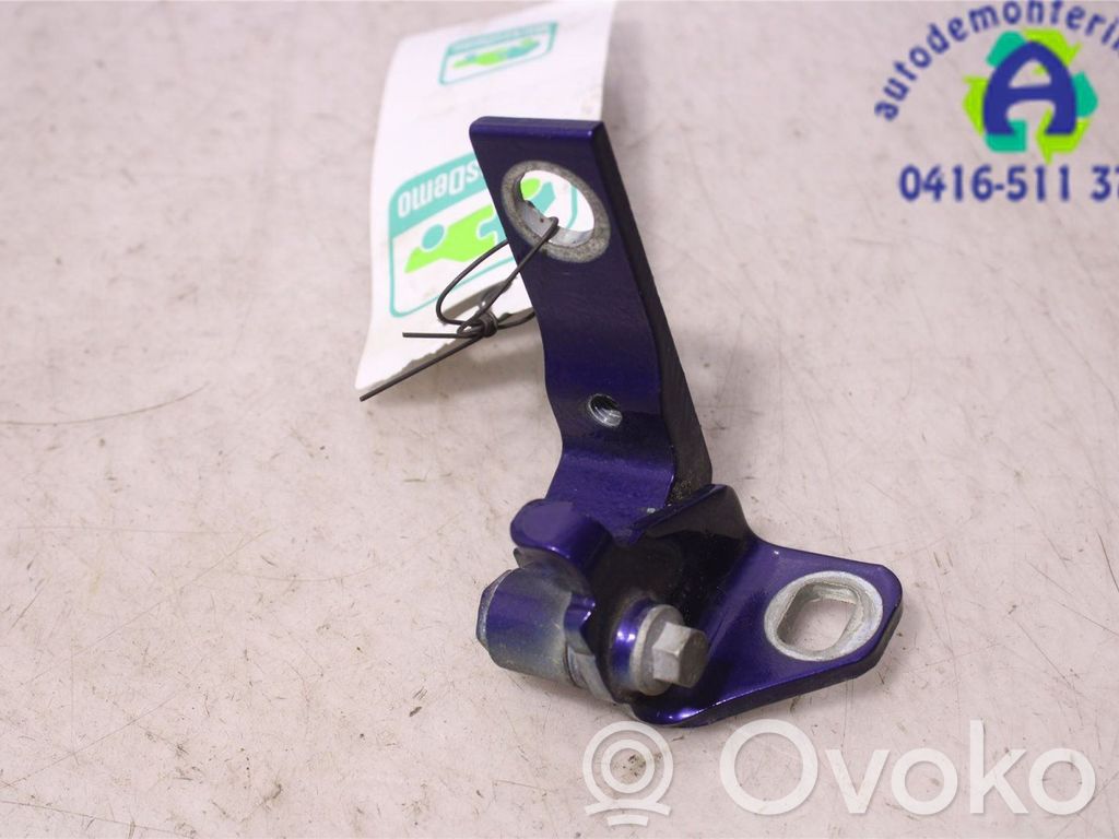 Ford Focus Rear door lower hinge 