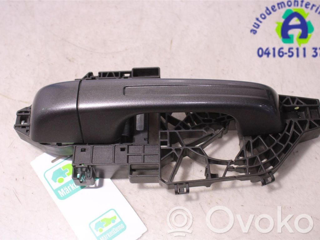 Dodge RAM Manecilla externa puerta delantera 