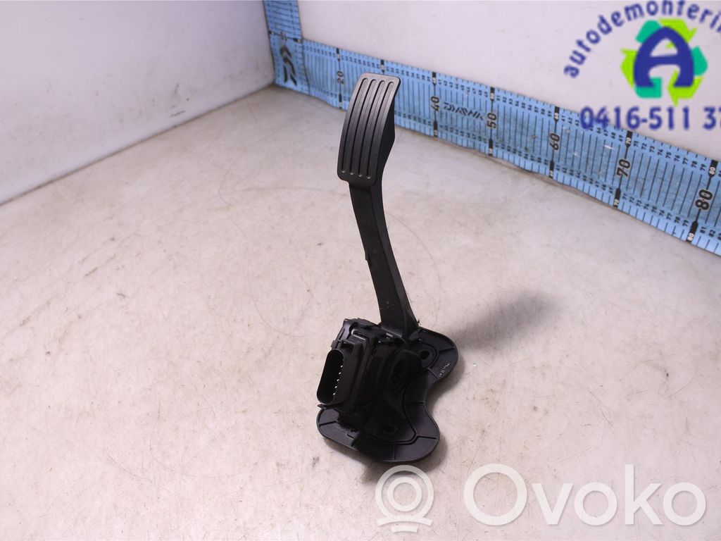 Gaspedal   2112718,6C119F836CC,6C119F836CC