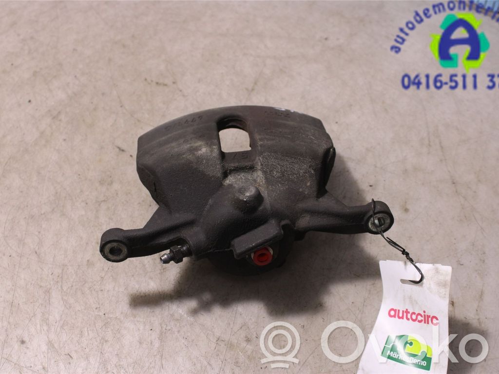 Etujarrusatula   8V0615123