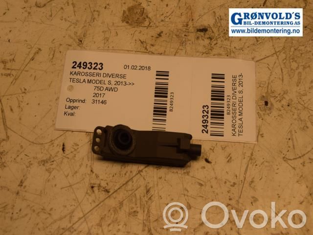Windshield/windscreen camera   106910400B,106910400B
