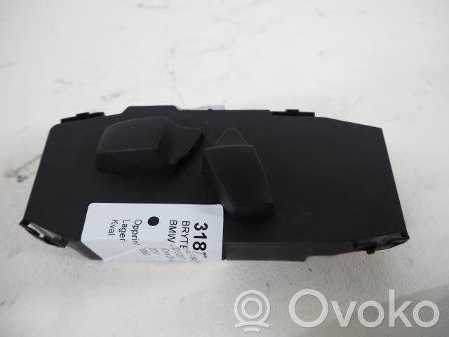 BMW X3 F25 Front door window switch trim 