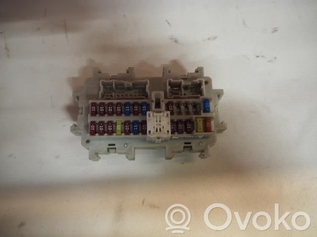 Nissan Navara D40 Fuse box set 