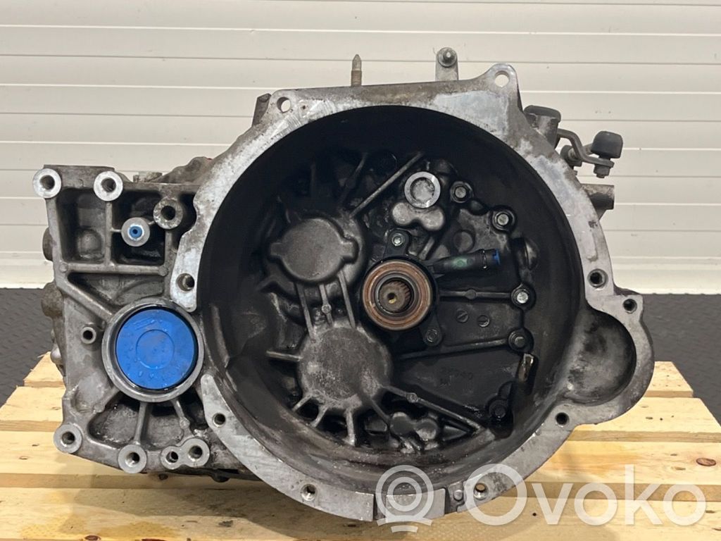 Mitsubishi Outlander Mechaninė 6 pavarų dėžė 
