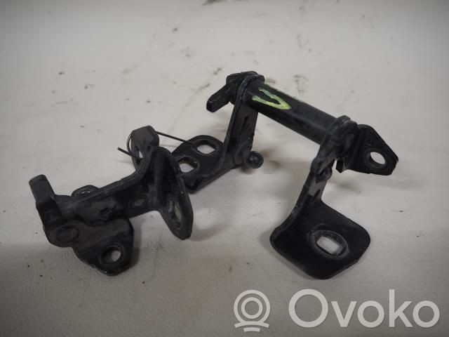 Front door upper hinge   104553600H,104553800H,104553600H,104553800H
