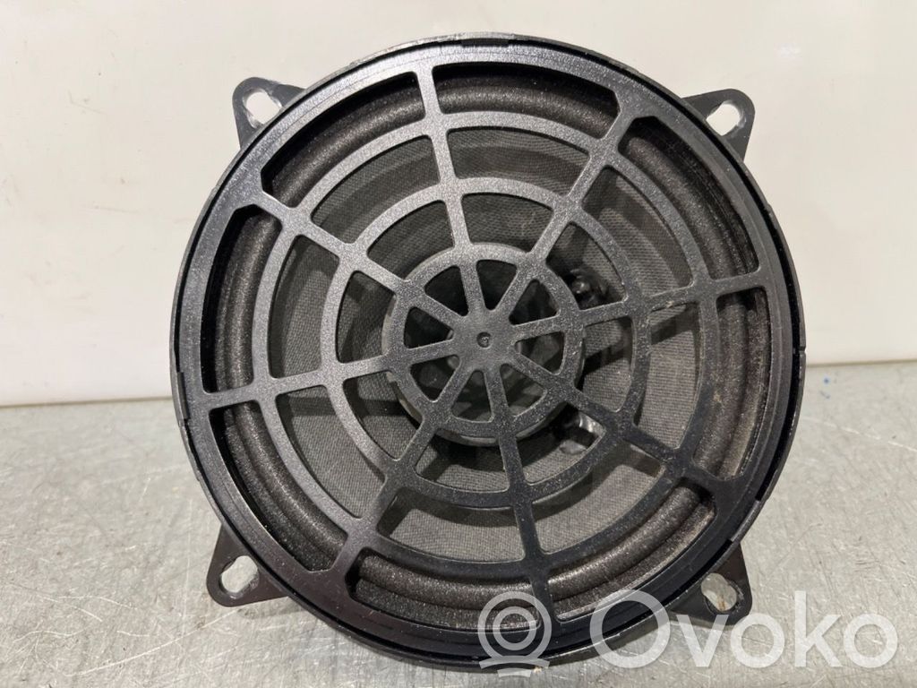 Peugeot 5008 Front door speaker 