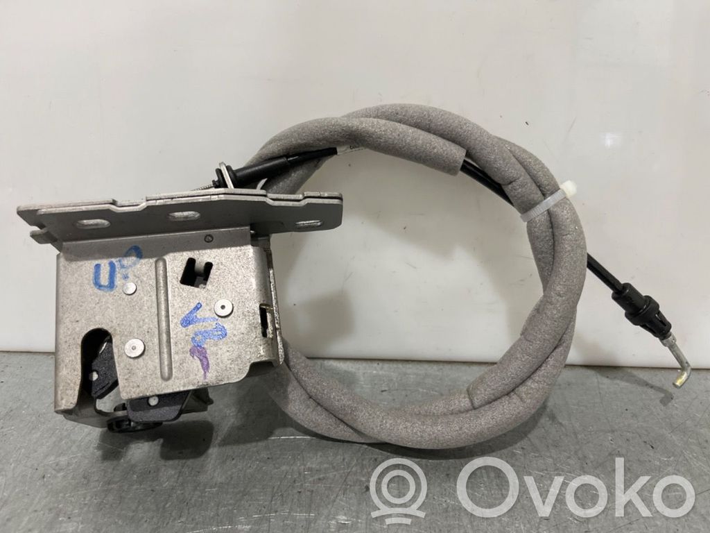 Ford Transit Takaluukun lukon salvan moottori 
