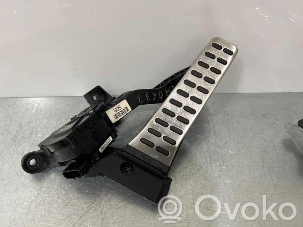 Hyundai i40 Accelerator throttle pedal 