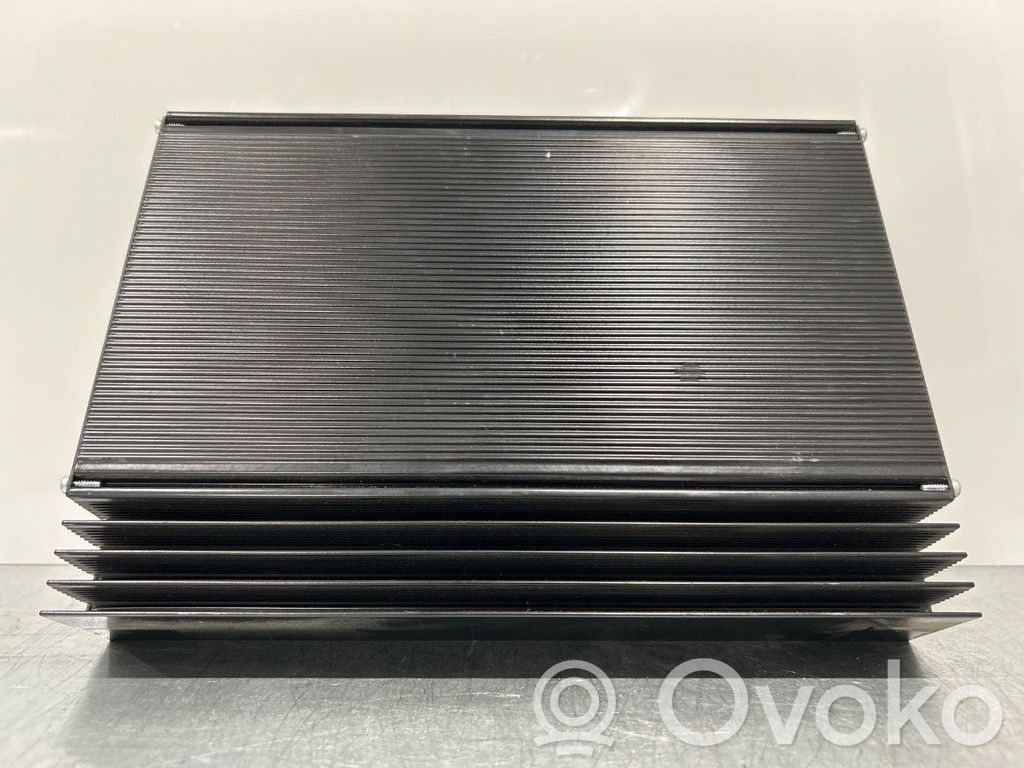 BMW X3 E83 Wzmacniacz audio 
