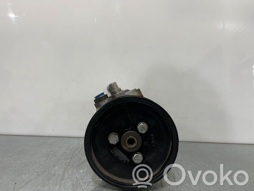 Ohjaustehostimen pumppu   32413450592,3450592,3450592,32413450592,3450592,7652974116