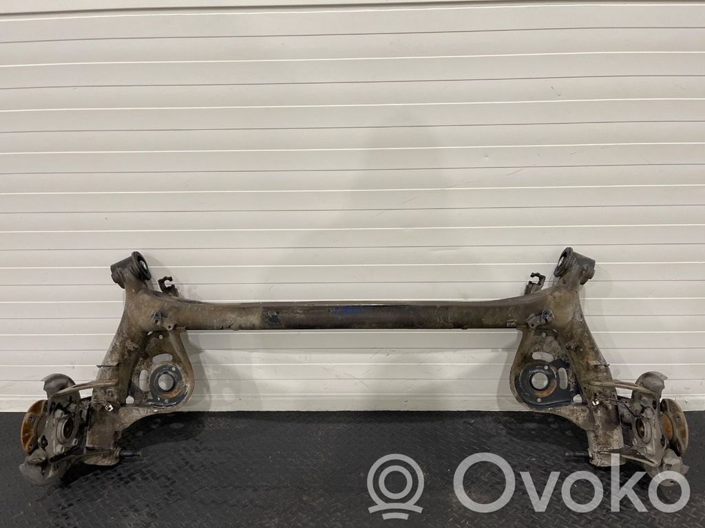 Suzuki Vitara (LY) Juego de montaje de la suspensión trasera 
