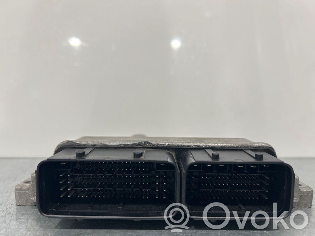 Peugeot 308 Komputer / Sterownik ECU silnika 