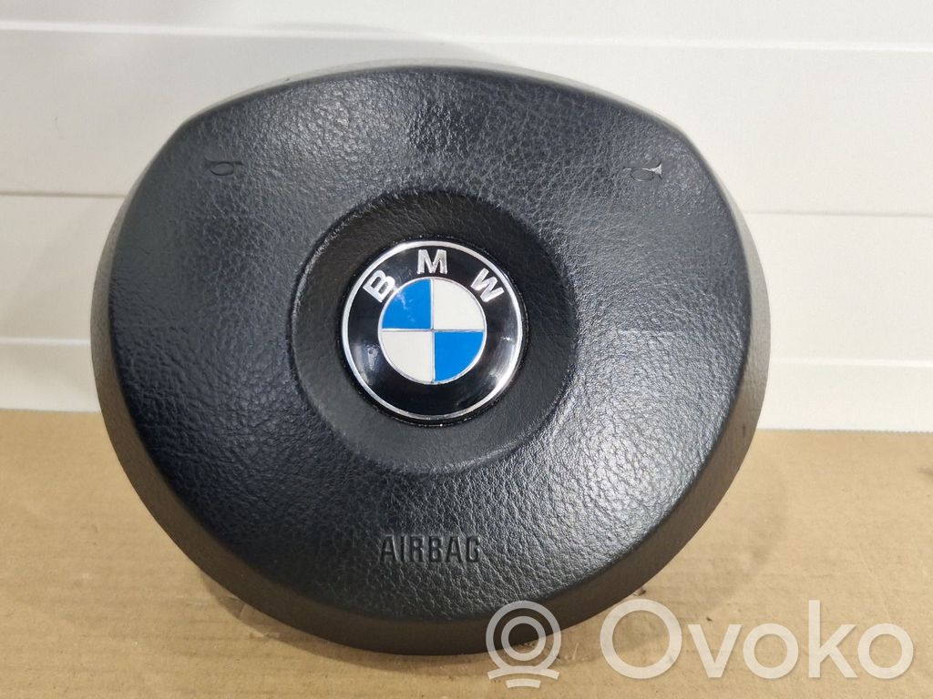BMW X3 E83 Vairo oro pagalvė 