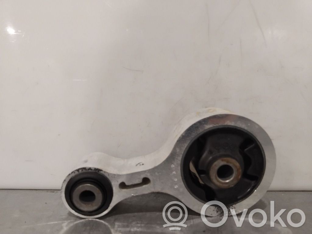 Engine mount bracket   GDB139040,GDB139040