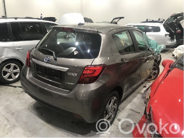 Toyota Yaris Ansamblu amortizor cu arc față 