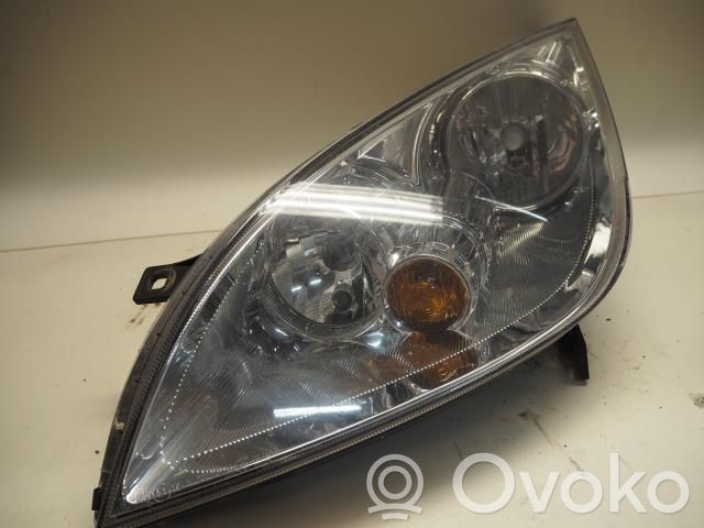 Mitsubishi Colt Phare frontale 