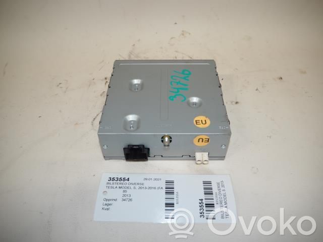 Tesla Model S Audio system kit 