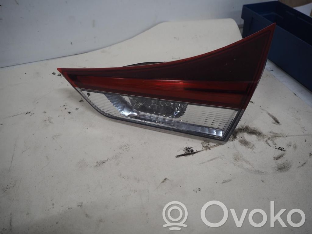 Toyota Auris E180 Takavalot 