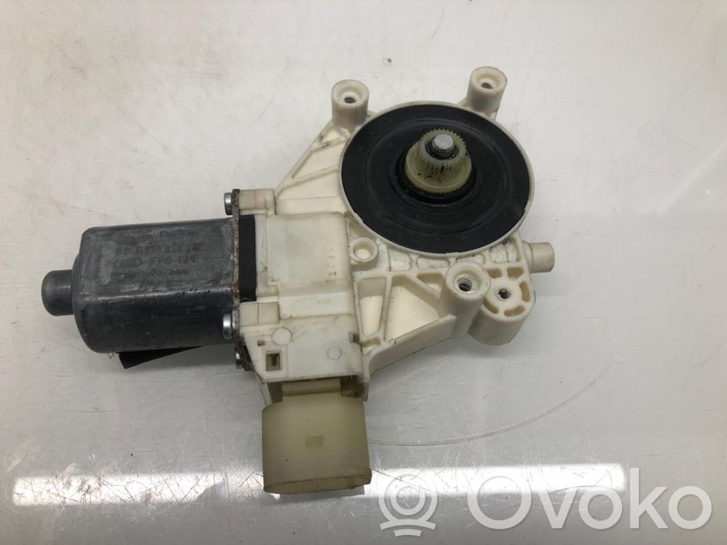 Ford S-MAX Silniczek podnośnika szyby drzwi 