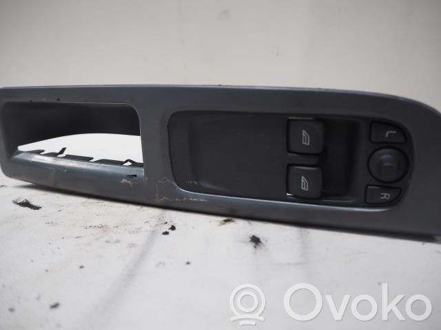 Volvo C30 Electric window control switch 