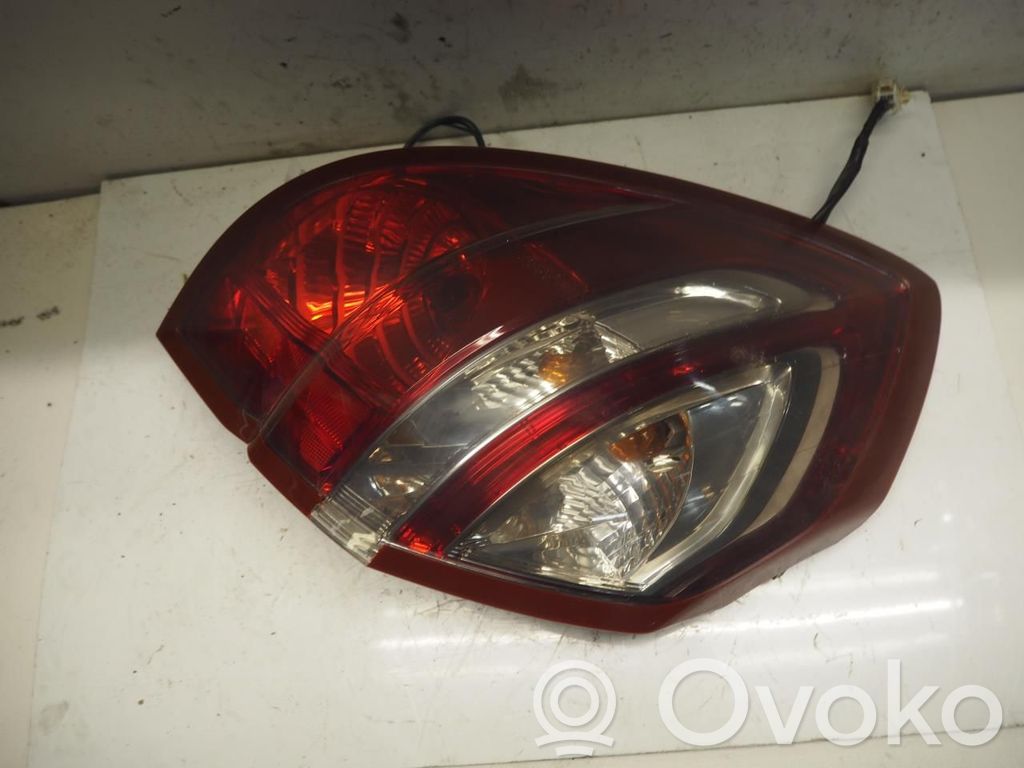 Subaru Legacy Galinis žibintas kėbule 